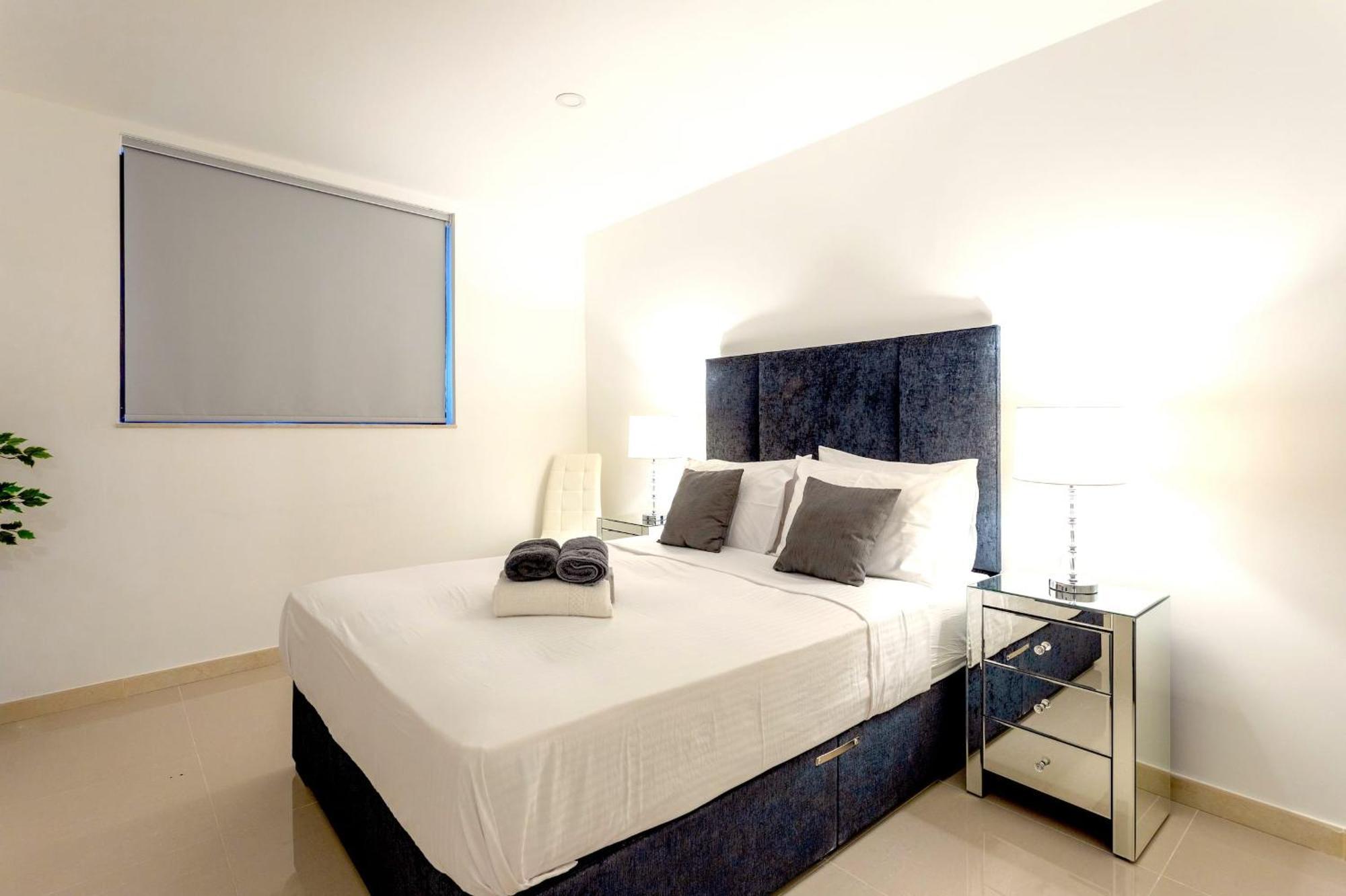 Saint Julian'S - Seafront Cityapartmentstay Exterior photo