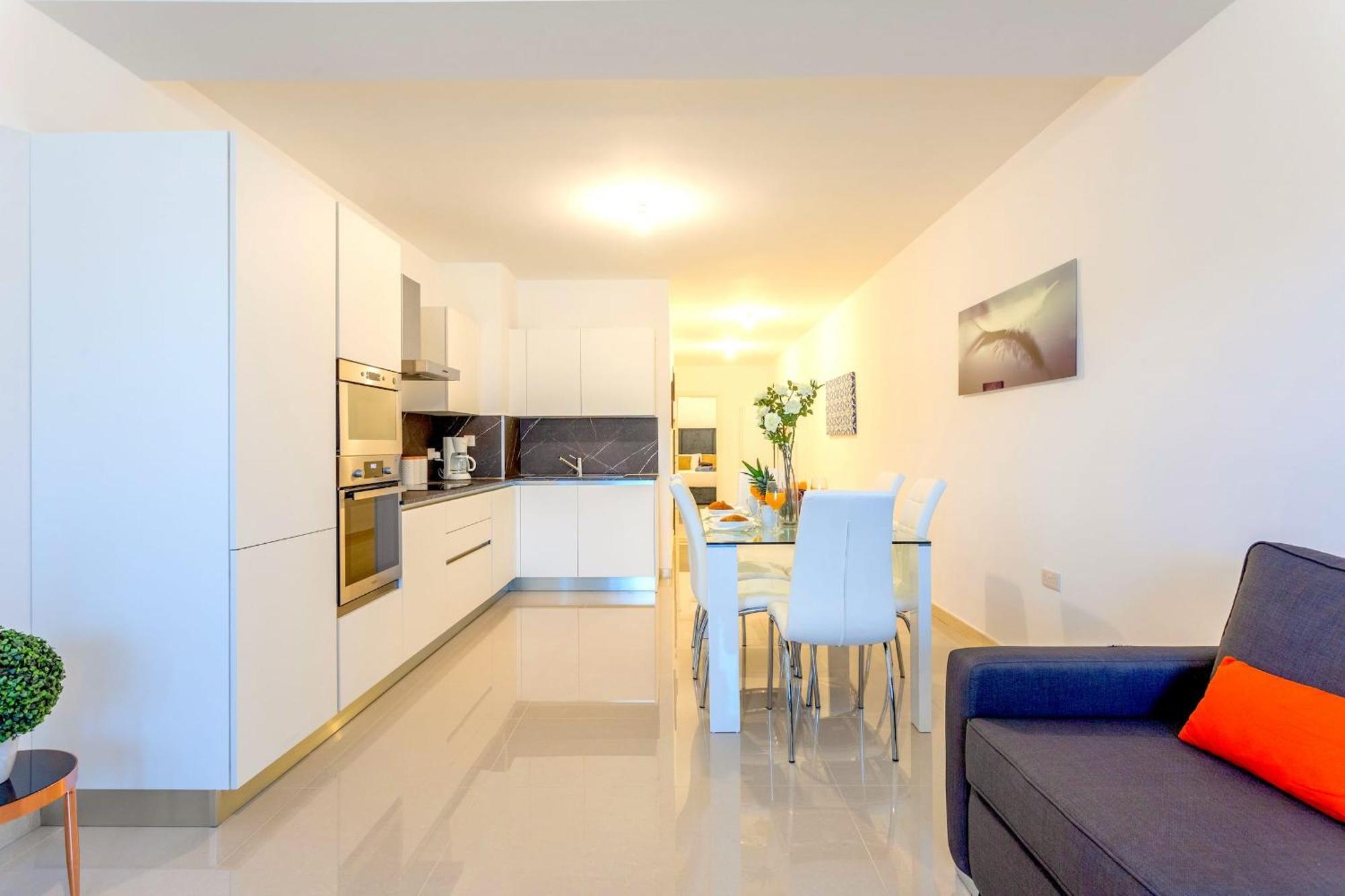 Saint Julian'S - Seafront Cityapartmentstay Exterior photo