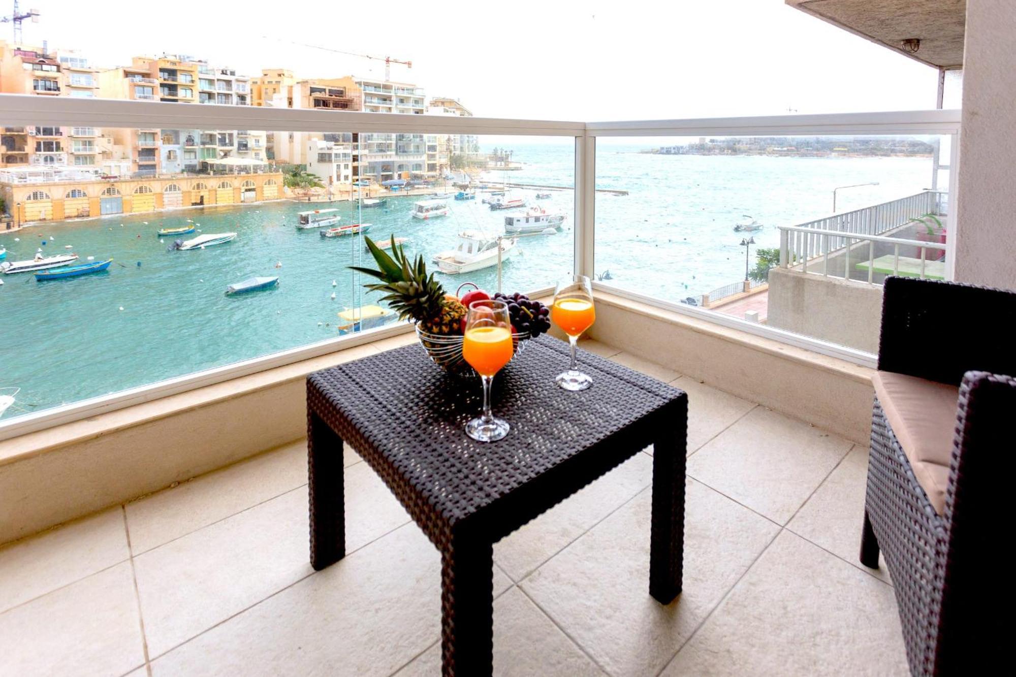 Saint Julian'S - Seafront Cityapartmentstay Exterior photo
